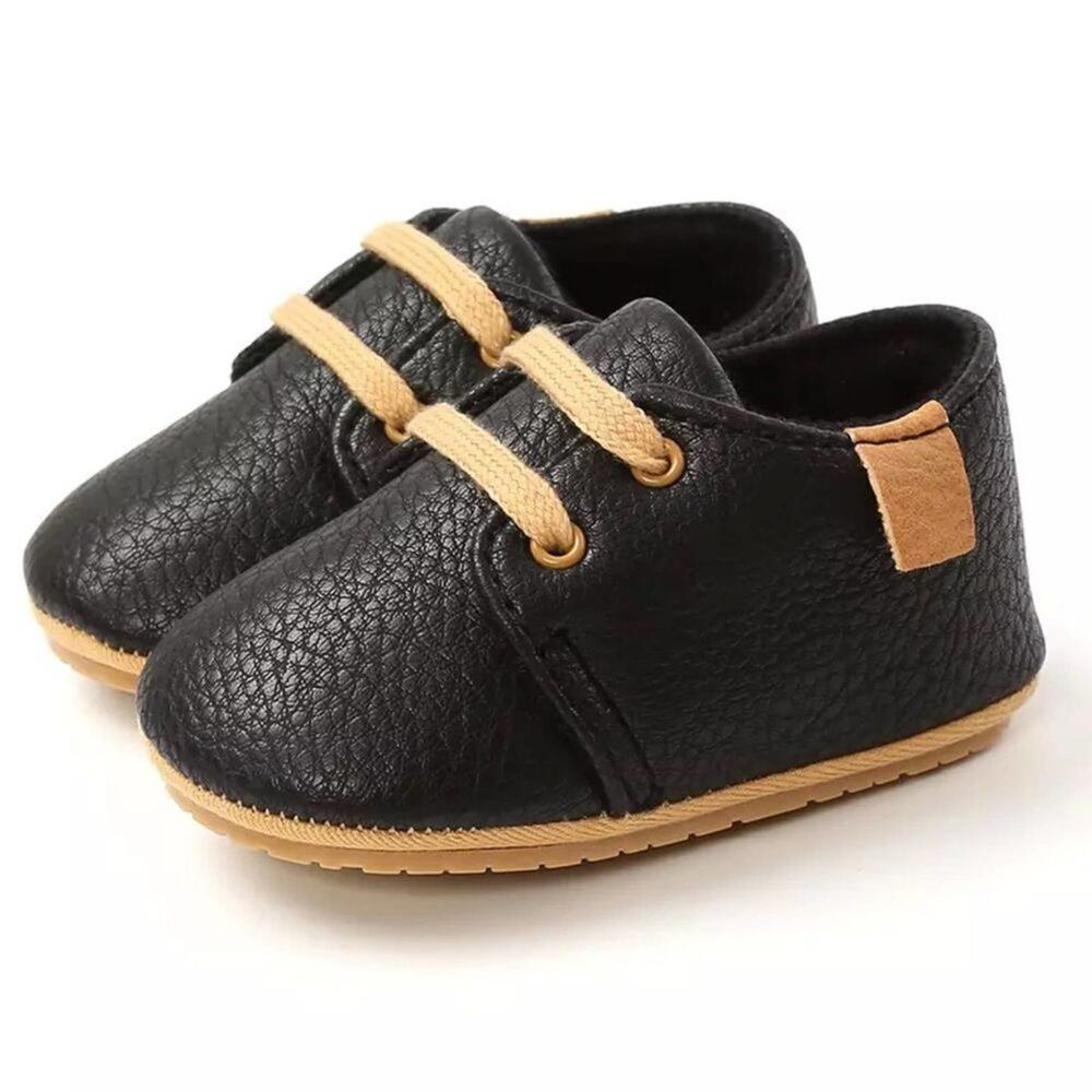 New leather boy girl shoes black size 3